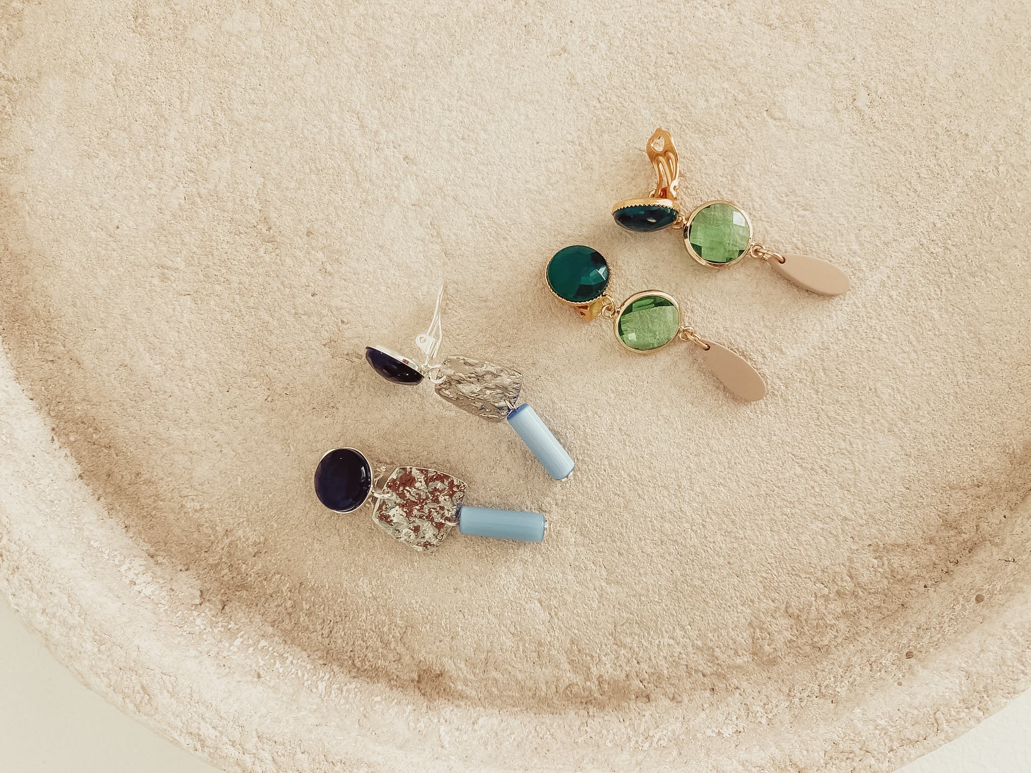 Clip-on oorbellen: stijlvol zonder piercing