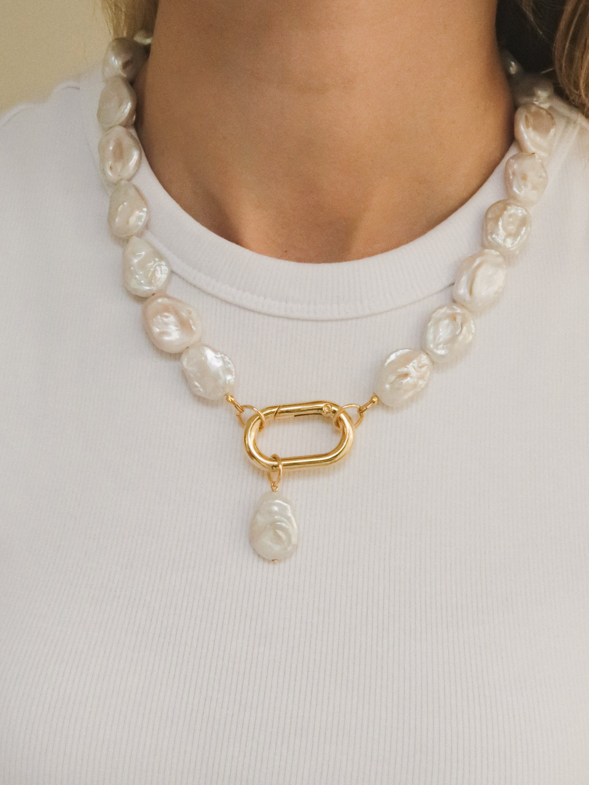 Large barok pearl halsketting