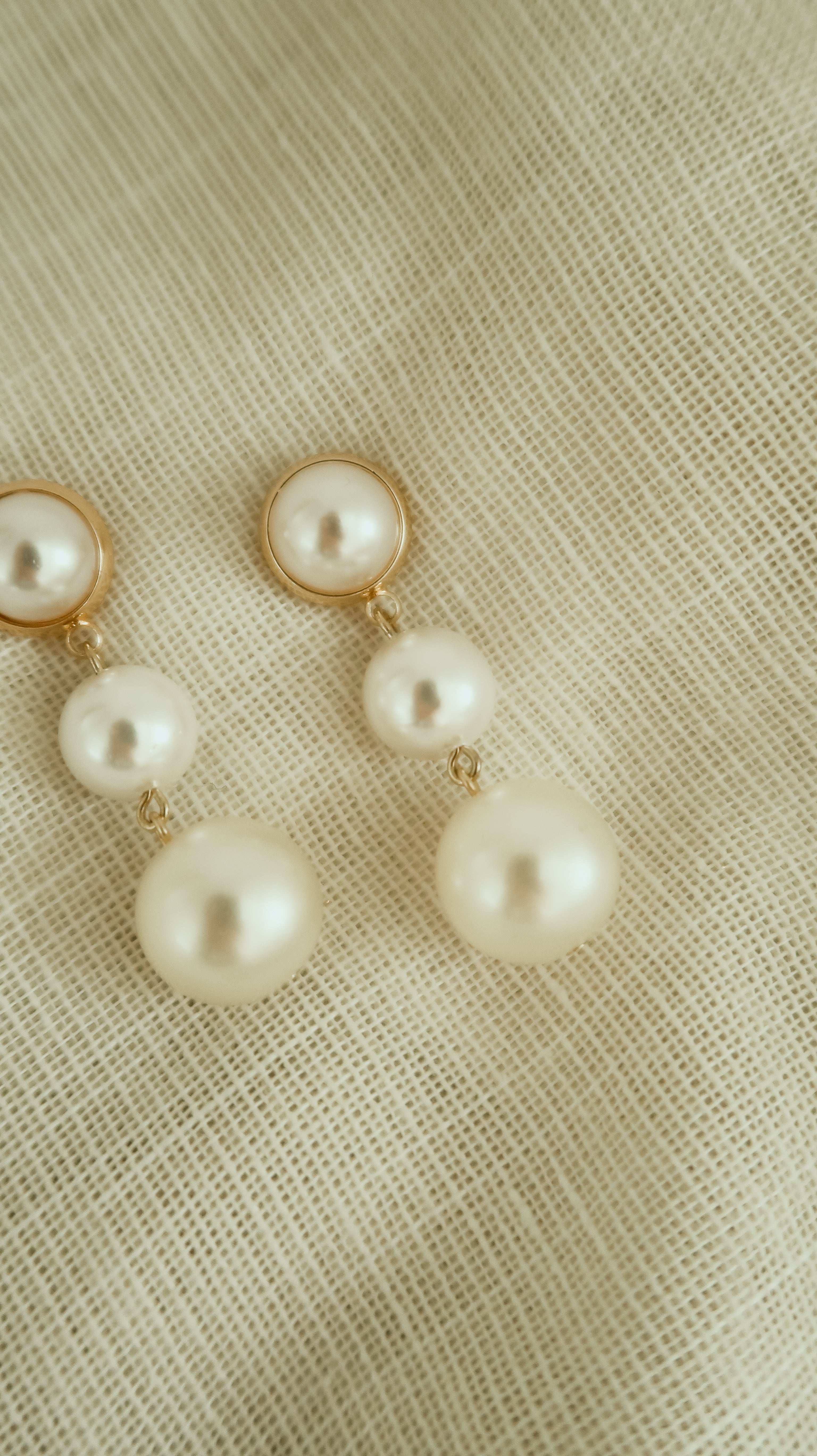 Neutral trois