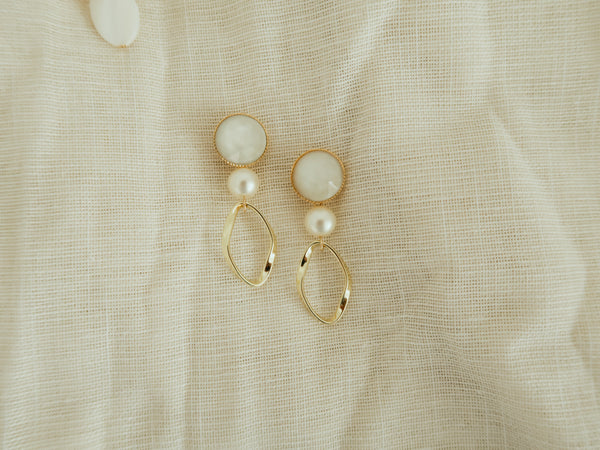 Pearly sun