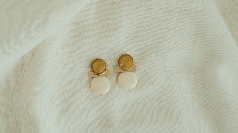 Lichte nikkelvrije clip-on oorbellen voor een dunne of gevoelige oorlel