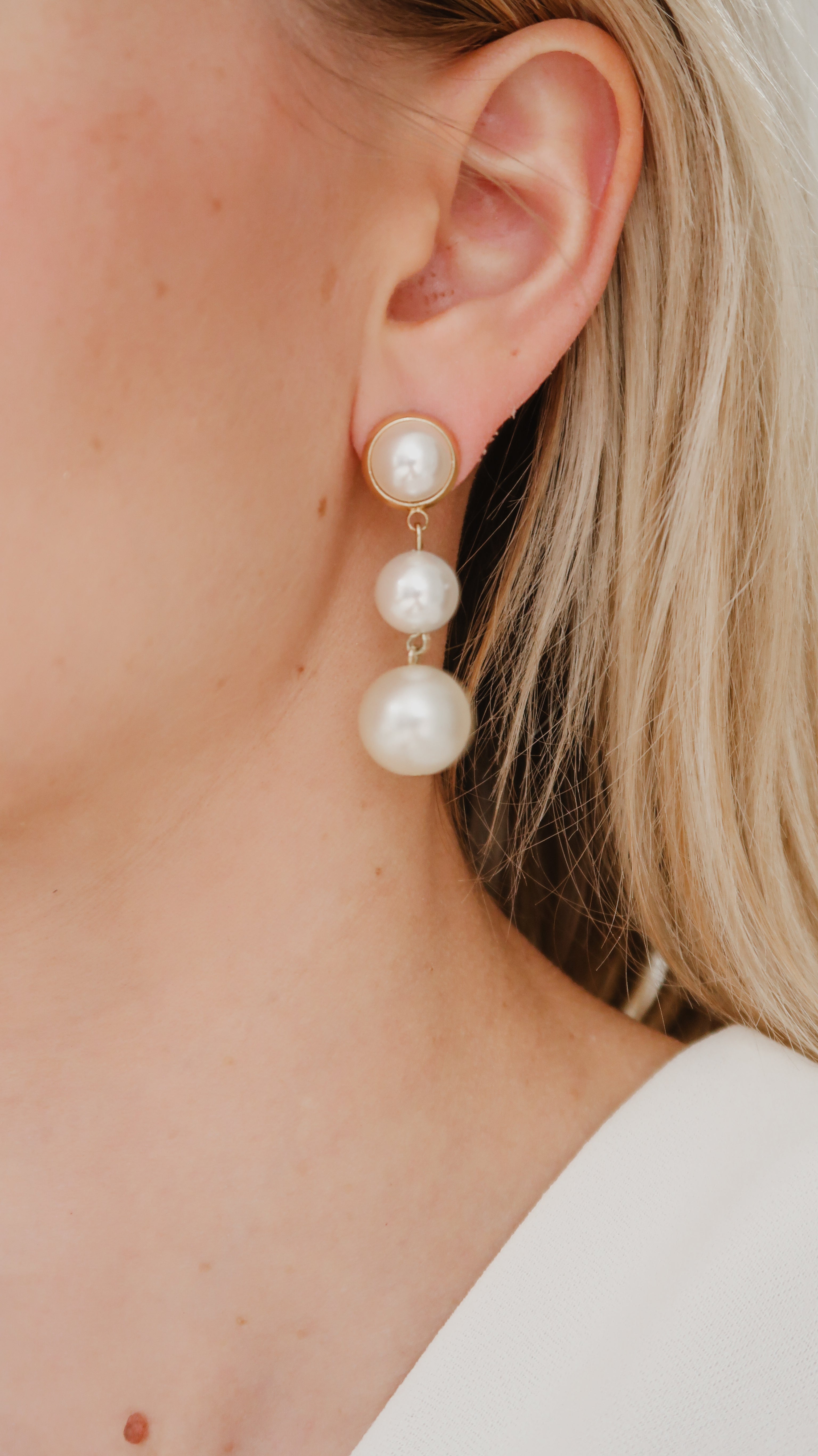 Neutral trois
