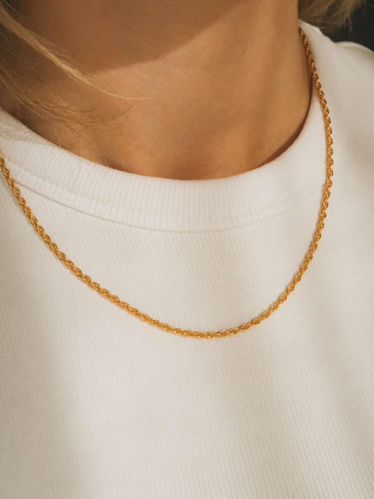 twisted essential halsketting