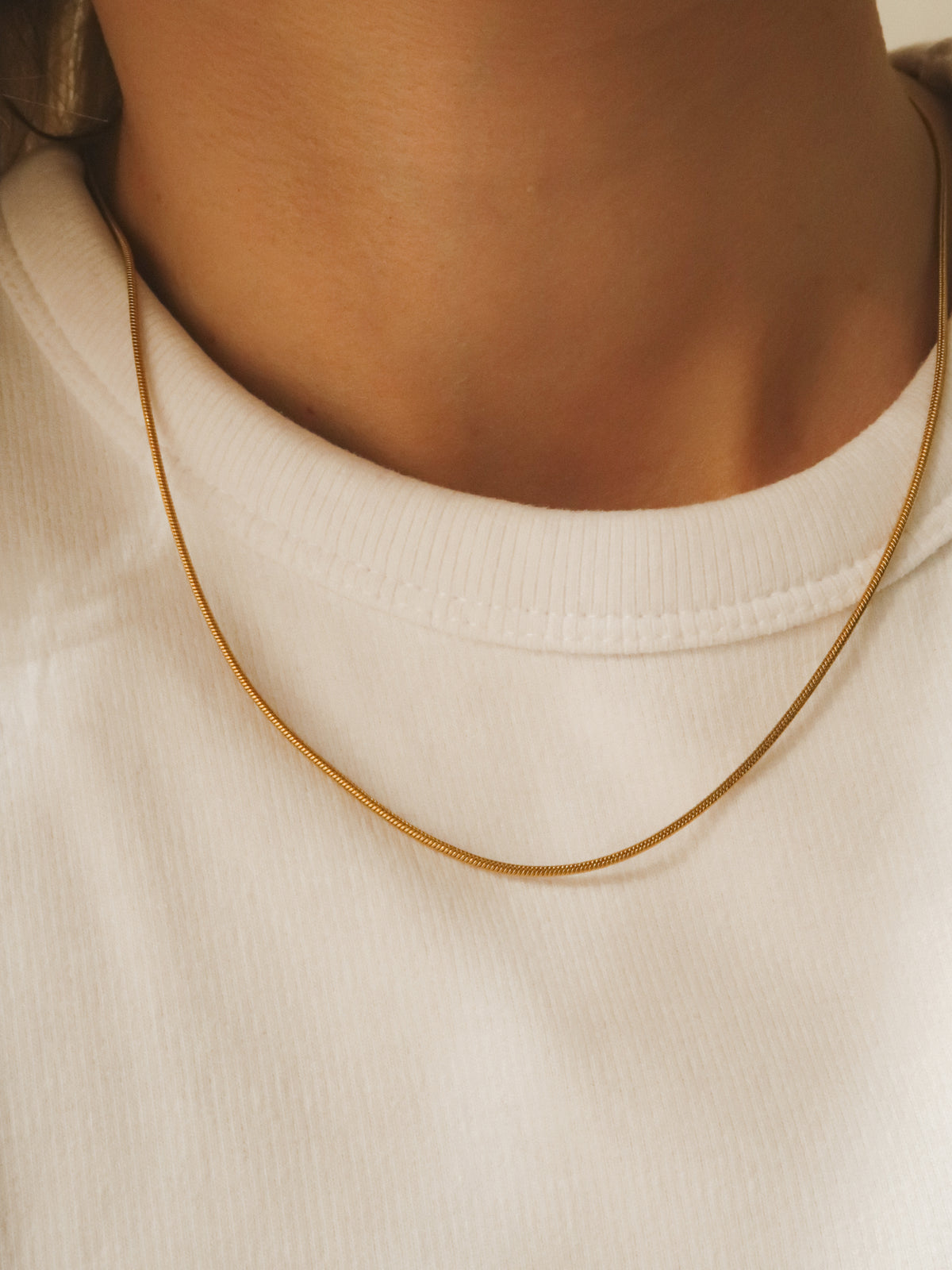 round snake essential halsketting